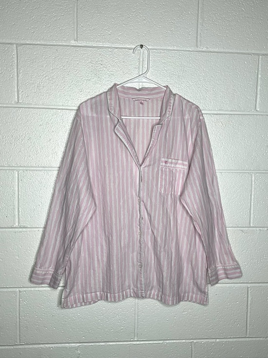 Victoria's Secret Other - < Victoria’s Secret Pink/White Striped Classic Pajama Top >